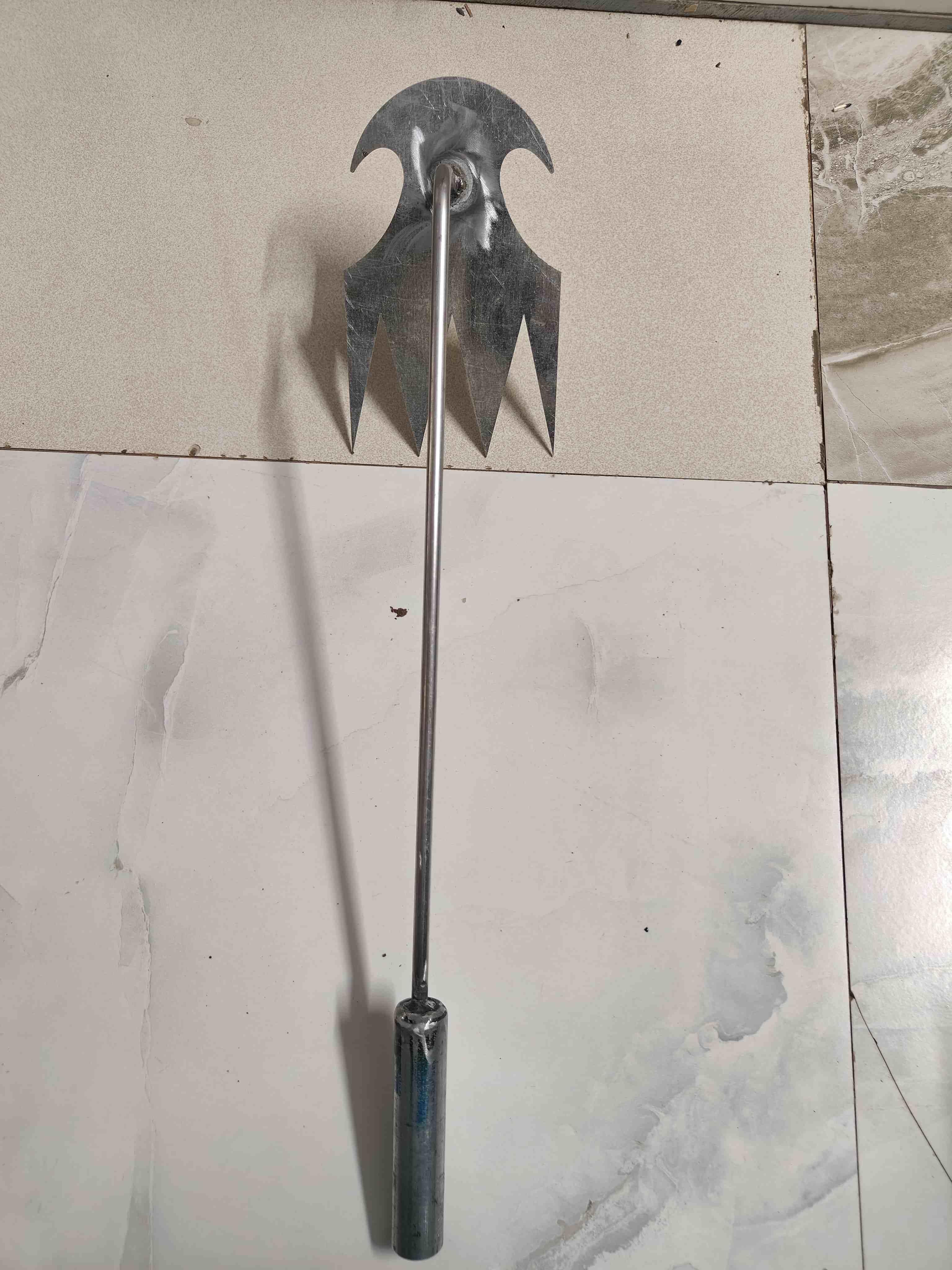 Gronaa Garden Weeding and Soil Turning ToolGarden Weeding and Soil Turning Tool